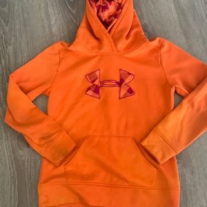 Under amor hoodie